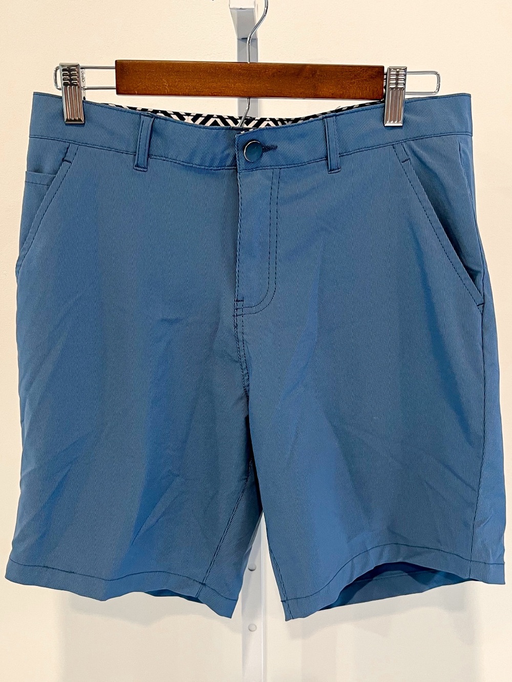Trunks Brand Blue Casual Shorts with Stretch Mens Sz 30